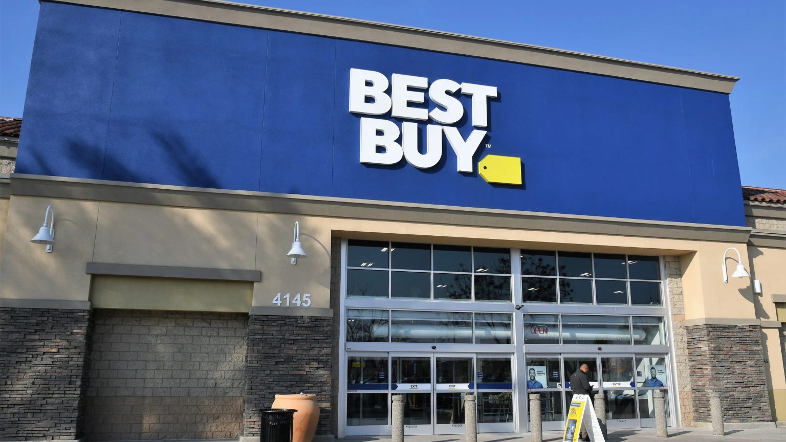 Best Buy Holiday Hours 2022 Is Best Buy Open on Labor Day?